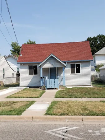$75,000 | 220 Old Main Street, Newton, KS 67114