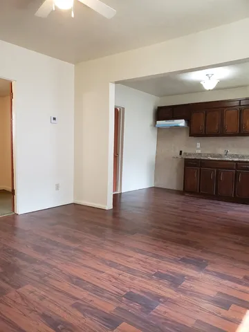 $75,000 | 220 Old Main Street, Newton, KS 67114