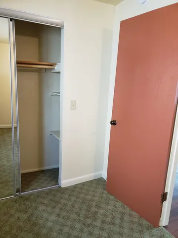 $75,000 | 220 Old Main Street, Newton, KS 67114