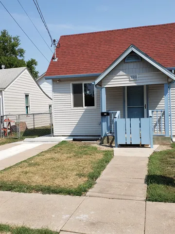 $75,000 | 220 Old Main Street, Newton, KS 67114