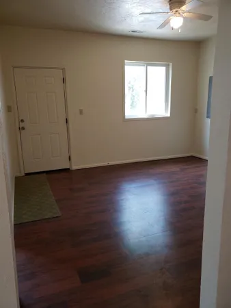 $75,000 | 220 Old Main Street, Newton, KS 67114