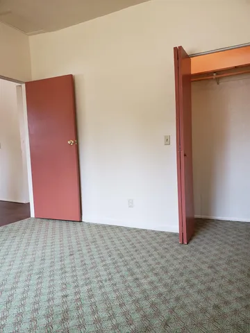 $75,000 | 220 Old Main Street, Newton, KS 67114