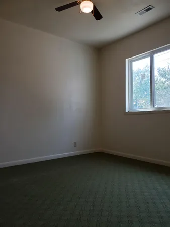 $75,000 | 220 Old Main Street, Newton, KS 67114