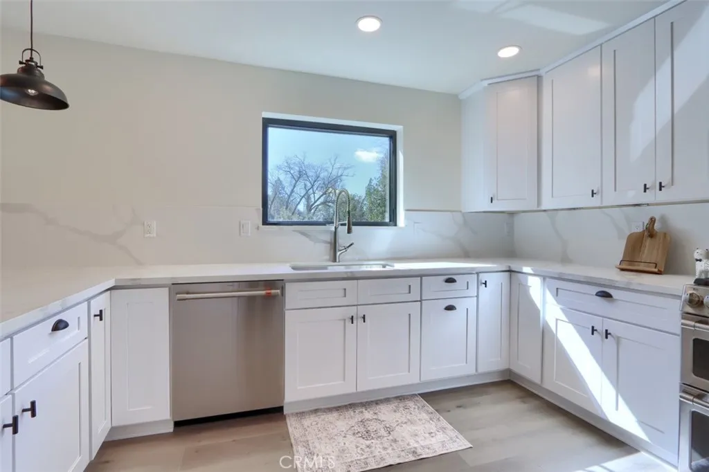 3181 Triangle Park Road Mariposa, CA 95338 - Photo 9 of 44 Gallery Image 9