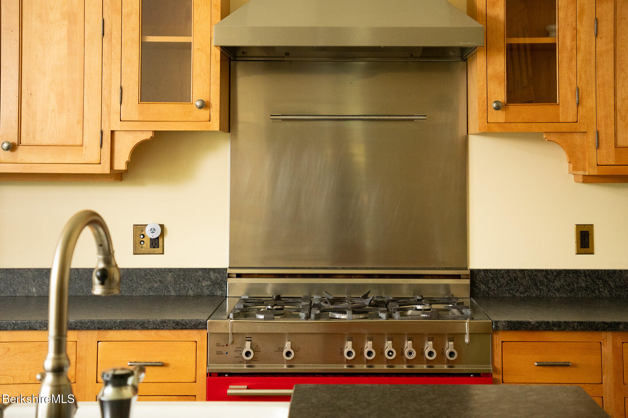 560 Stockbridge Road Lee, MA 01238 - Photo 9 of 48 a close view of a sink