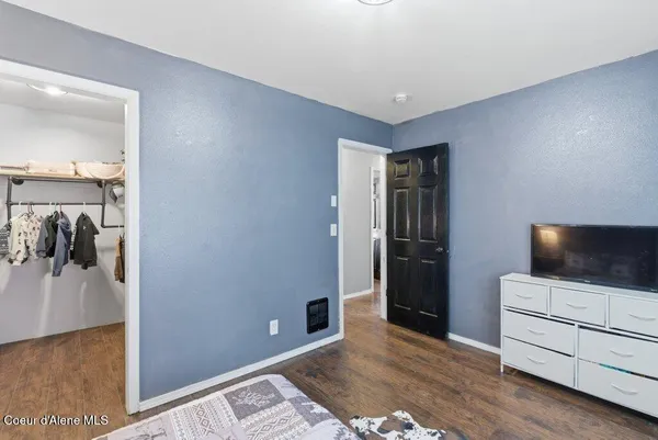 $469,000 | 31720 North Barbara Avenue, Spirit Lake, ID 83869