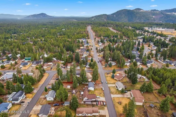 $469,000 | 31720 North Barbara Avenue, Spirit Lake, ID 83869