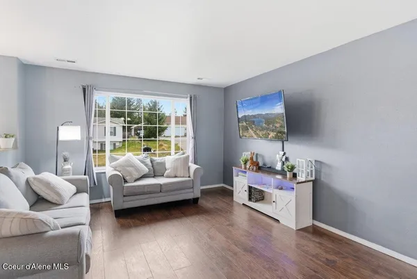 $469,000 | 31720 North Barbara Avenue, Spirit Lake, ID 83869