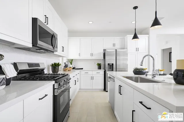 $639,900 | 74248 Dexter Street, Palm Desert, CA 92211