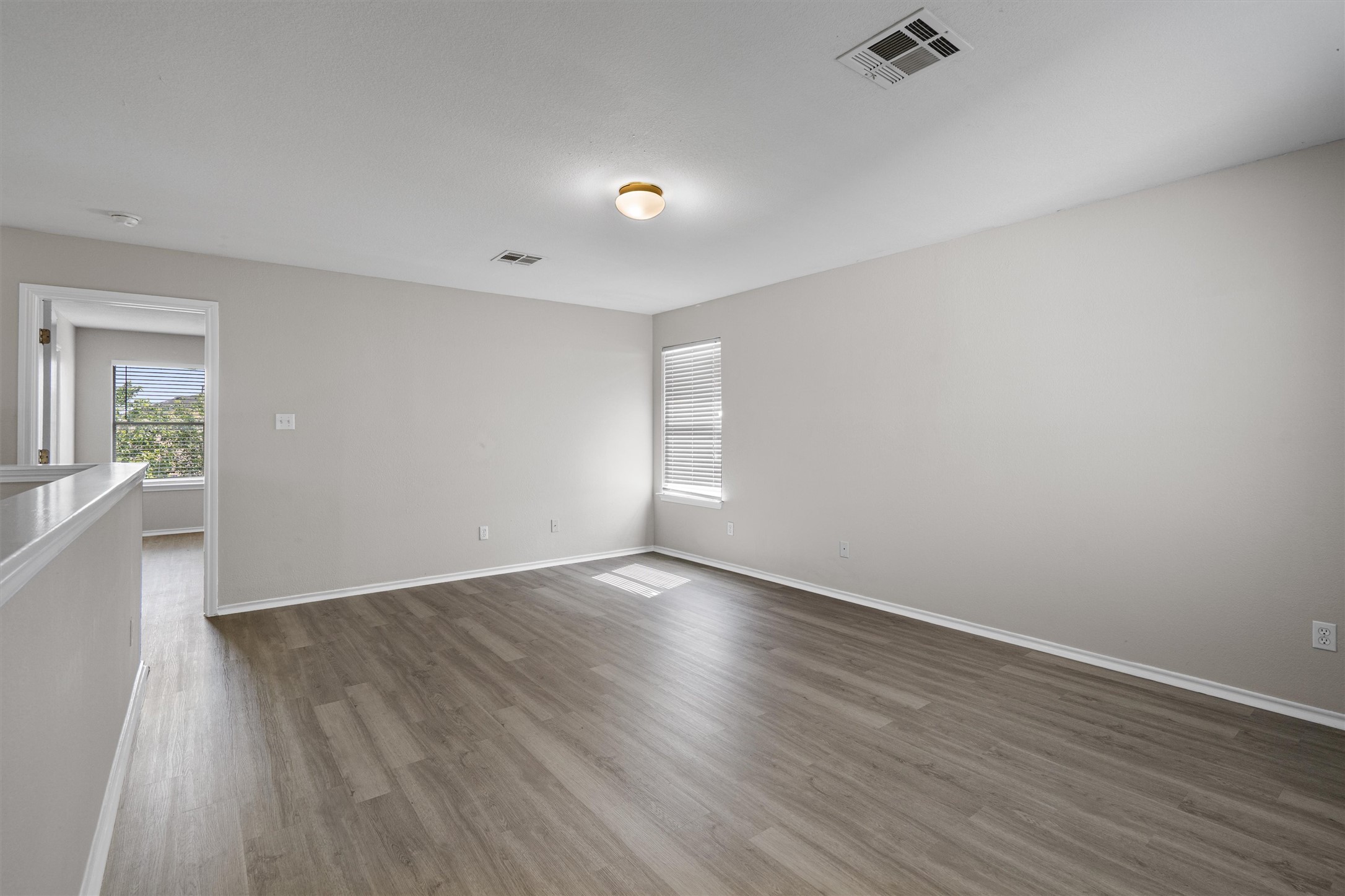 142 Jack Rabbit Lane Buda, TX 78610 - Photo 17 of 38