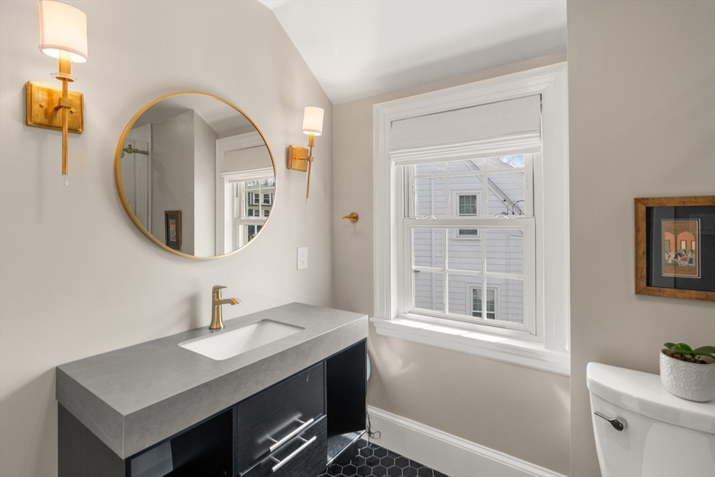 169 Dickerman Road Newton, MA 02461 - Photo 13 of 21