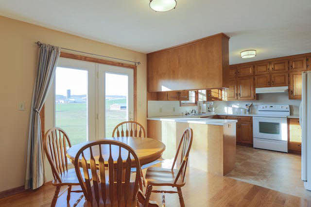 151 Cooks Creek Road Harrisonburg, VA 22802 - Photo 3 of 18 Gallery Image 3