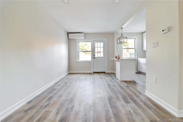 $948,888 | 6-23 159th Street | Beechhurst