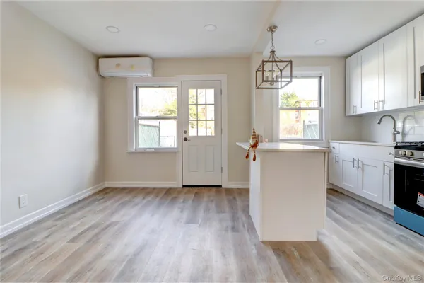 $948,888 | 6-23 159th Street | Beechhurst