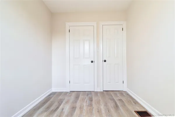 $948,888 | 6-23 159th Street | Beechhurst