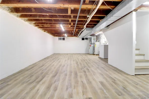 $948,888 | 6-23 159th Street | Beechhurst