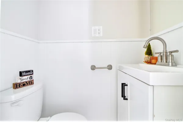 $948,888 | 6-23 159th Street | Beechhurst