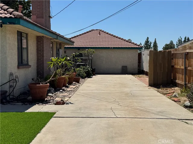 $850,000 | 758 South Acacia Avenue, Rialto, CA 92376
