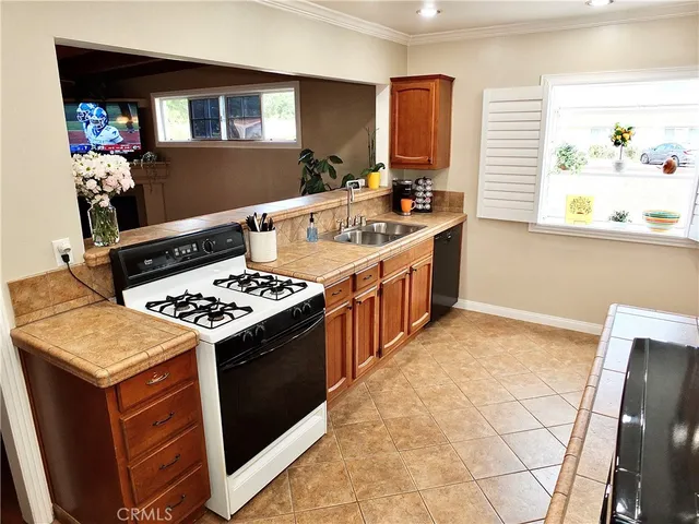 $1,074,900 | 3903 North Studebaker Road, Long Beach, CA 90808