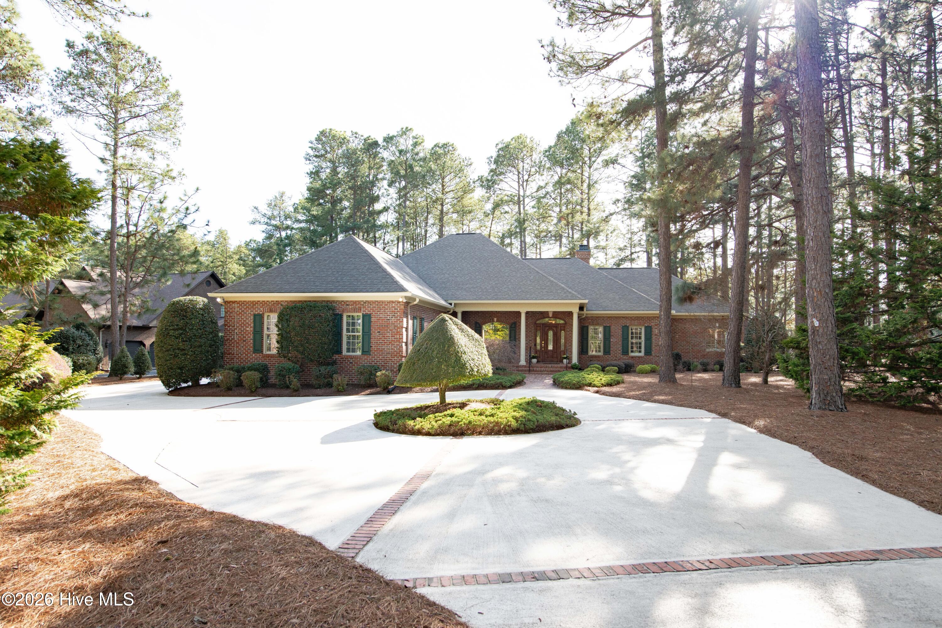 26 Strathaven Drive Pinehurst, NC 28374 - Photo 2 of 97 DSC_6138