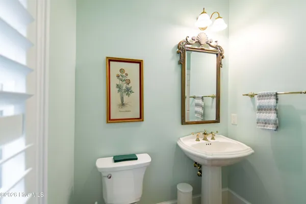 $885,000 | 26 Strathaven Drive, Pinehurst, NC 28374