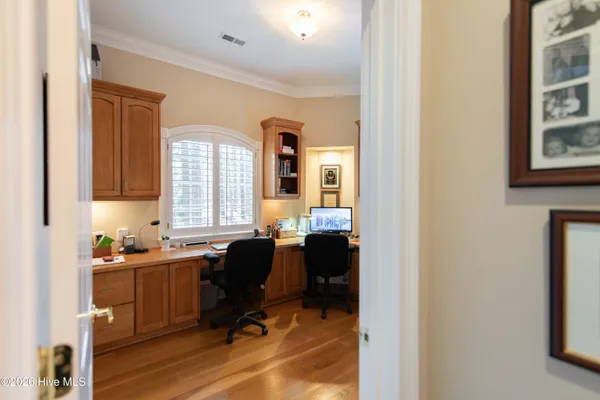 $885,000 | 26 Strathaven Drive, Pinehurst, NC 28374