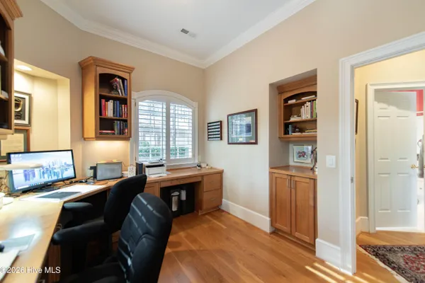 $885,000 | 26 Strathaven Drive, Pinehurst, NC 28374