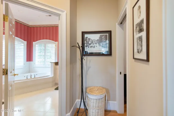 $885,000 | 26 Strathaven Drive, Pinehurst, NC 28374