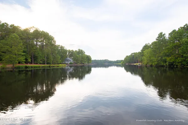 $885,000 | 26 Strathaven Drive, Pinehurst, NC 28374