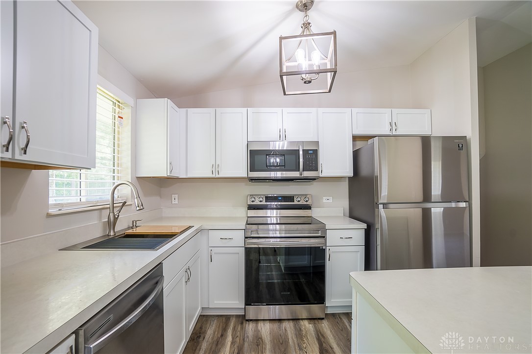 4183 Possum Run Road Bellbrook, OH 45305 - Photo 6 of 26 Gallery Image 6