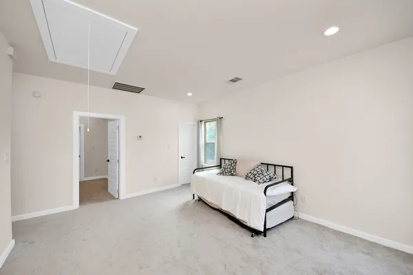 $2,500 | 8420 A Lanewood Drive, Houston, TX 77016