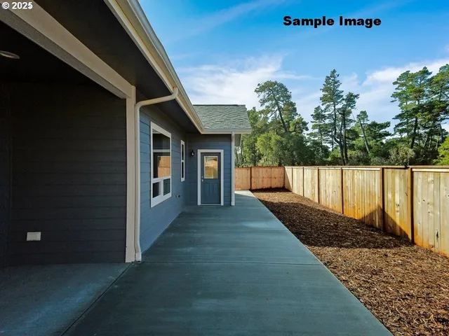 $767,000 | Fawn View Lane, Florence, OR 97439