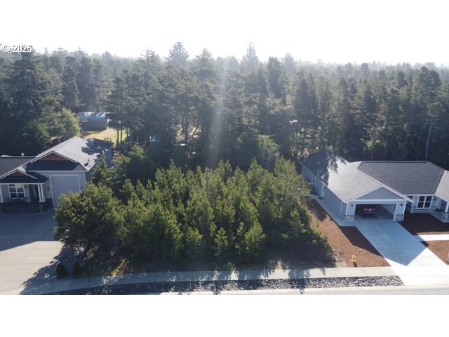 Fawn View Lane Florence, OR 97439 - Photo 5 of 27