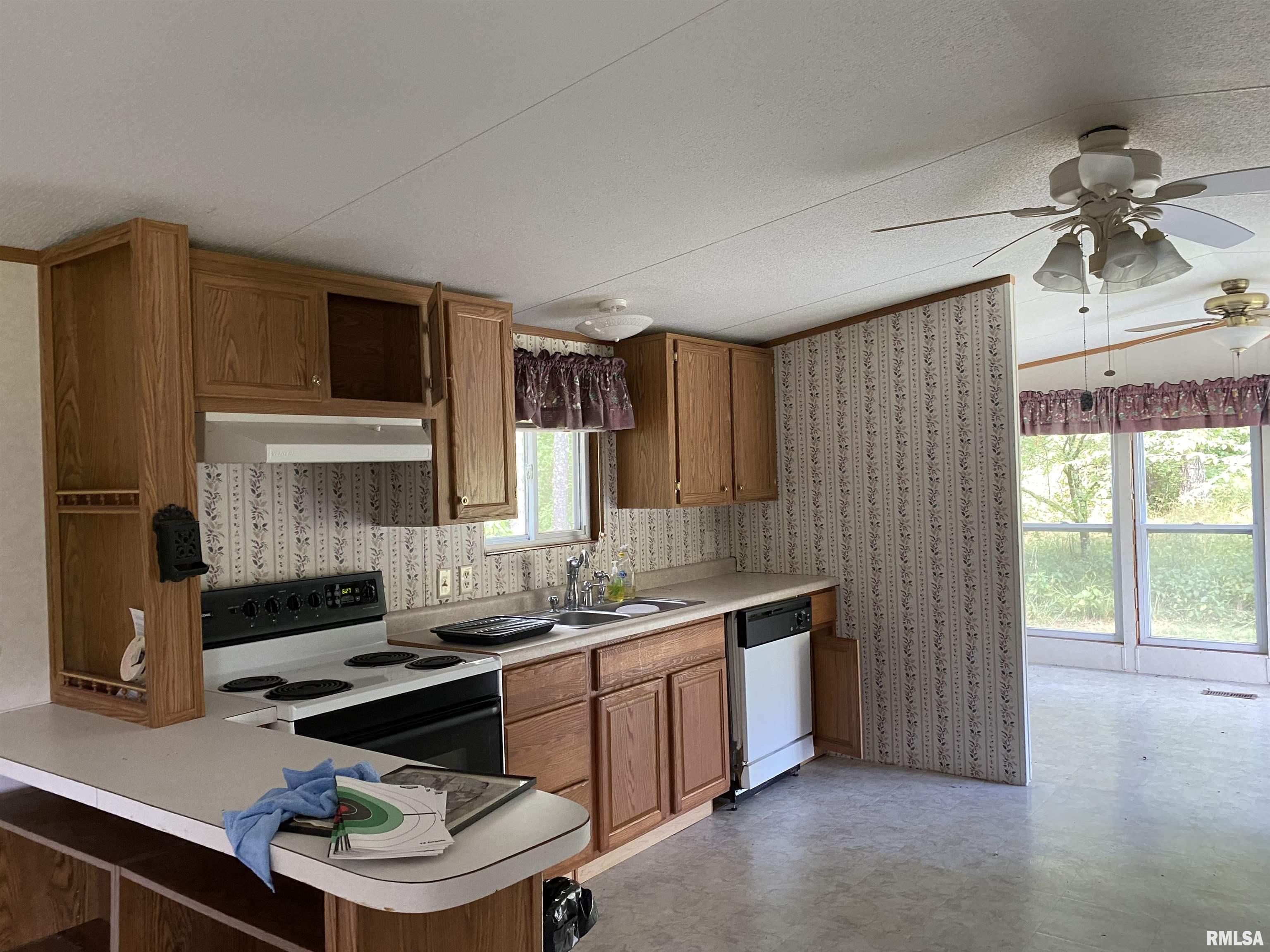 915 Sullivan Road Makanda, IL 62958 - Photo 23 of 27