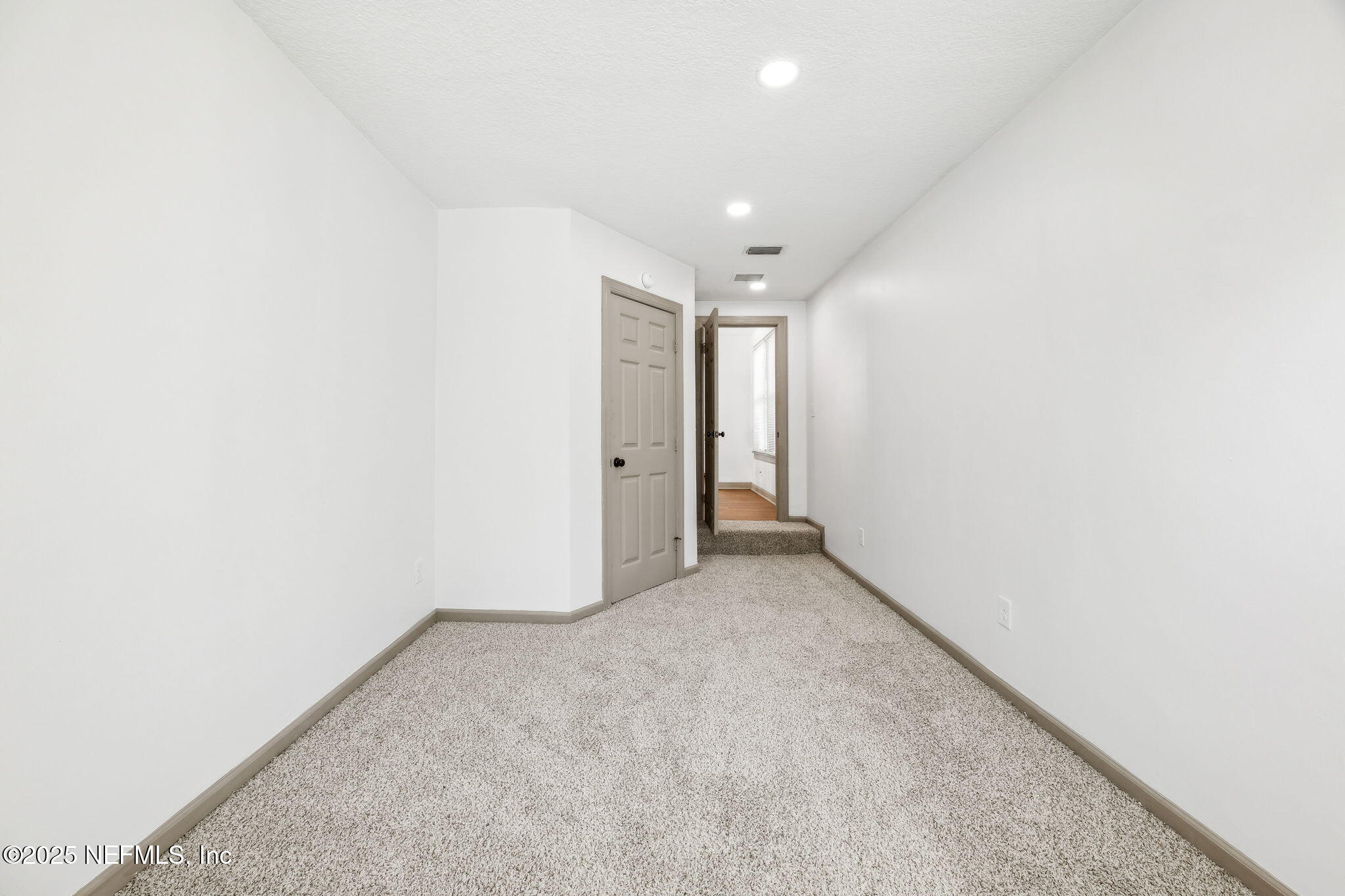 4615 Woolman Avenue Jacksonville, FL 32205 - Photo 25 of 34 a view of an empty room