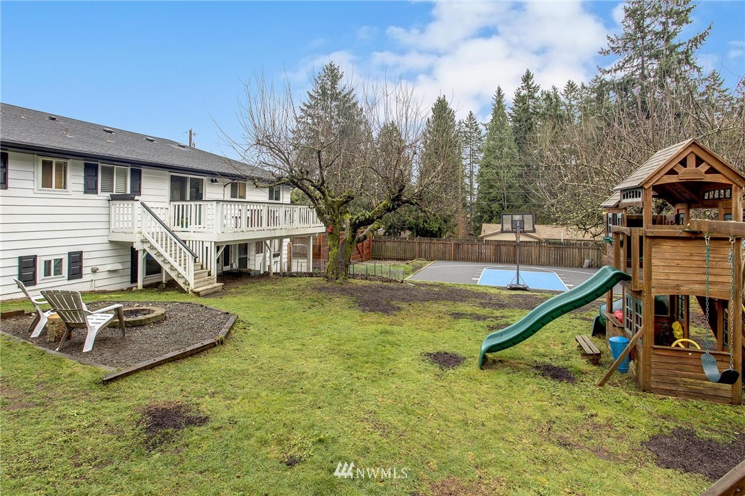 24326 Meridian Avenue South Bothell, WA 98021 - Photo 33 of 40 a view of a house with swimming pool