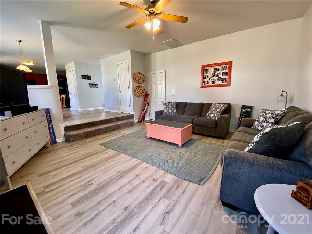 593 Dayton Road Rock Hill, SC 29732 - Photo 8 of 24 Gallery Image 8