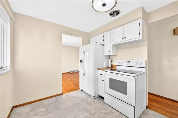 $229,900 | 505 Bloomfield Drive, Greensburg, PA 15601