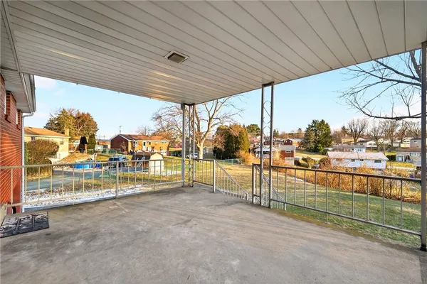 $229,900 | 505 Bloomfield Drive, Greensburg, PA 15601