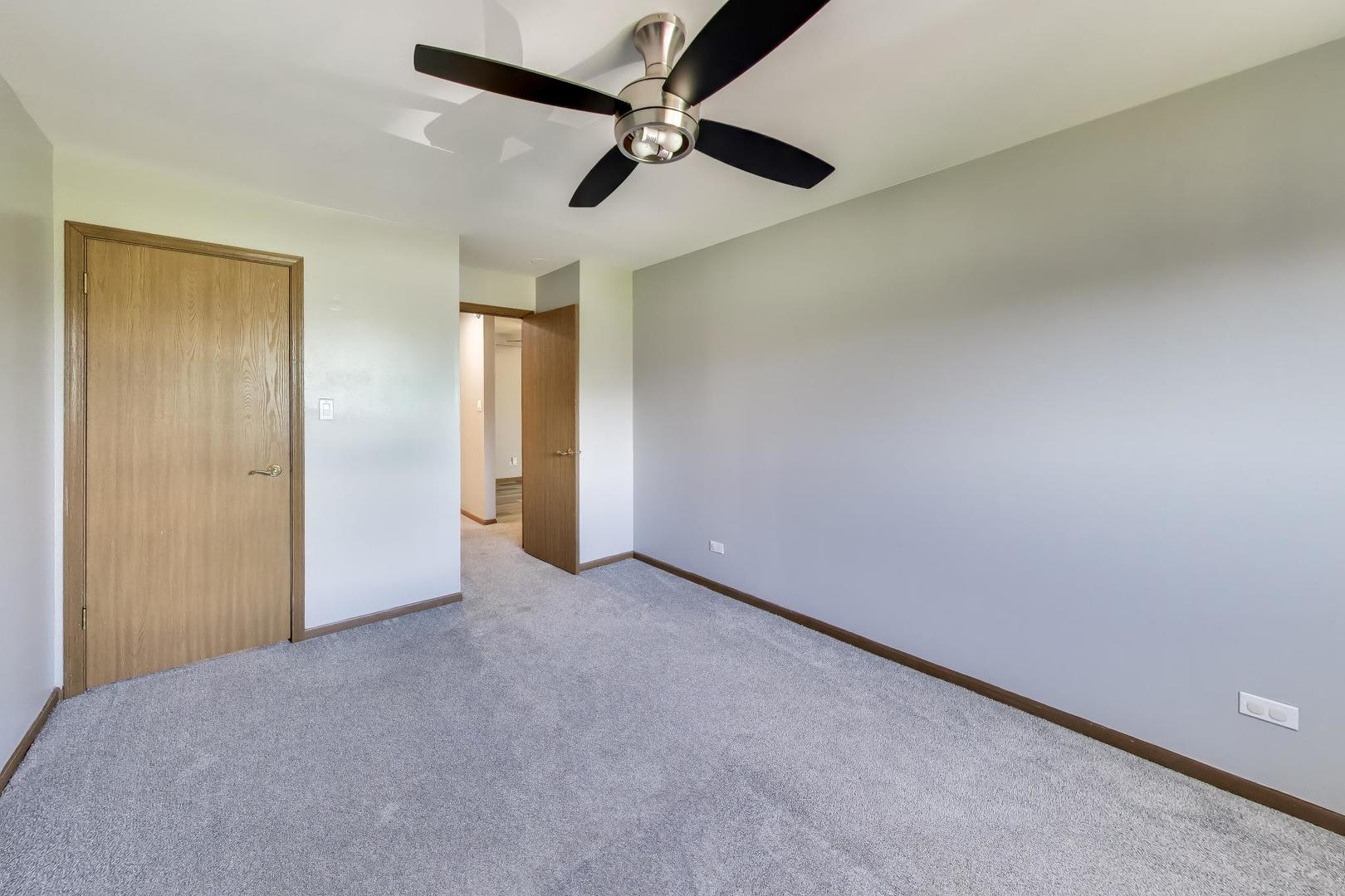 10428 Ridgeland Avenue, Unit 6 Chicago Ridge, IL 60415 - Photo 15 of 24