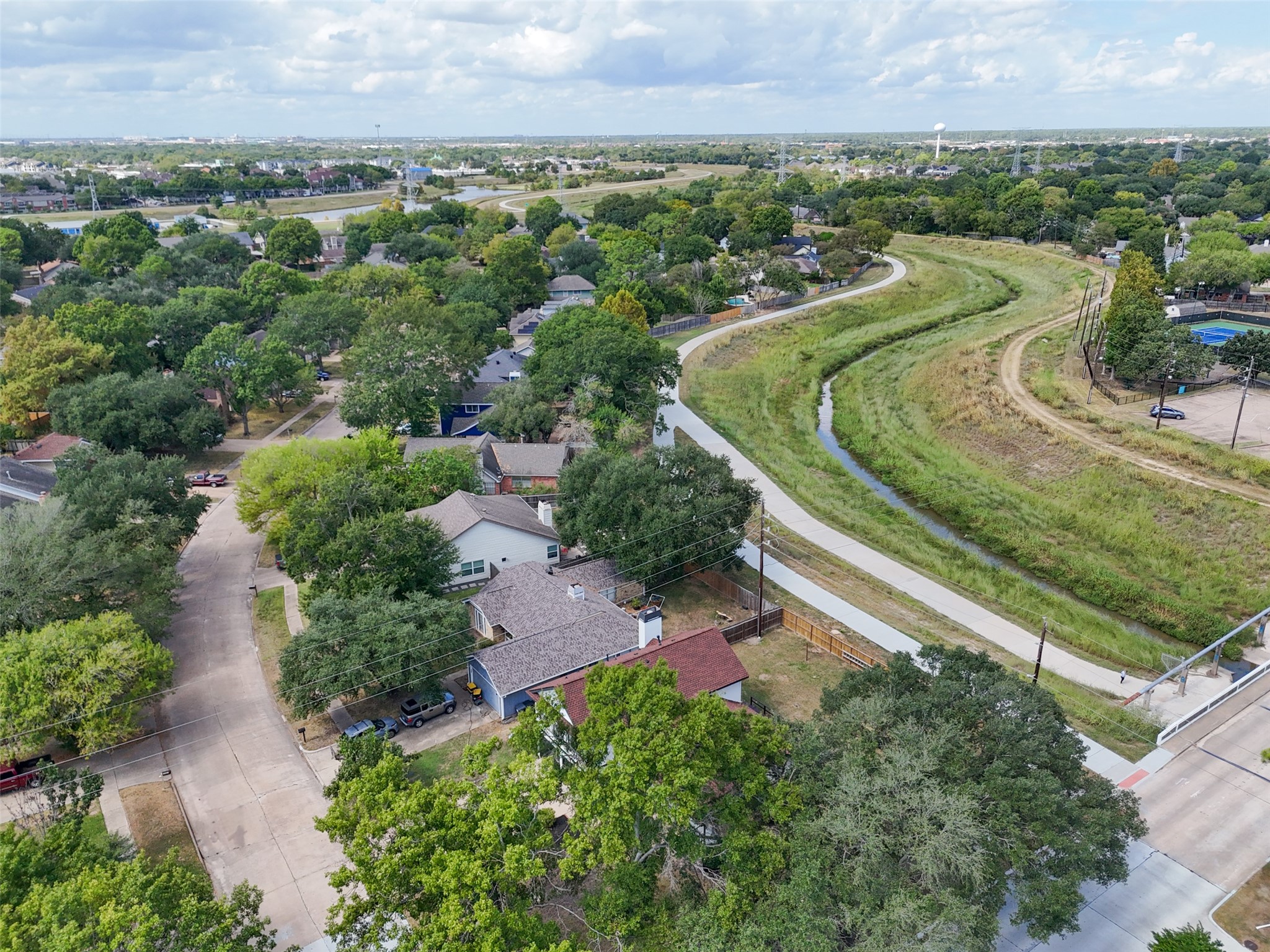 10402 Trading Post Drive Houston, TX 77064 - Photo 35 of 43 an aerial view of a city