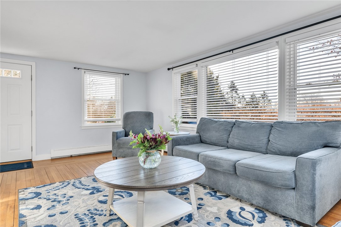 609 Point Judith Road Narragansett, RI 02882 - Photo 10 of 36