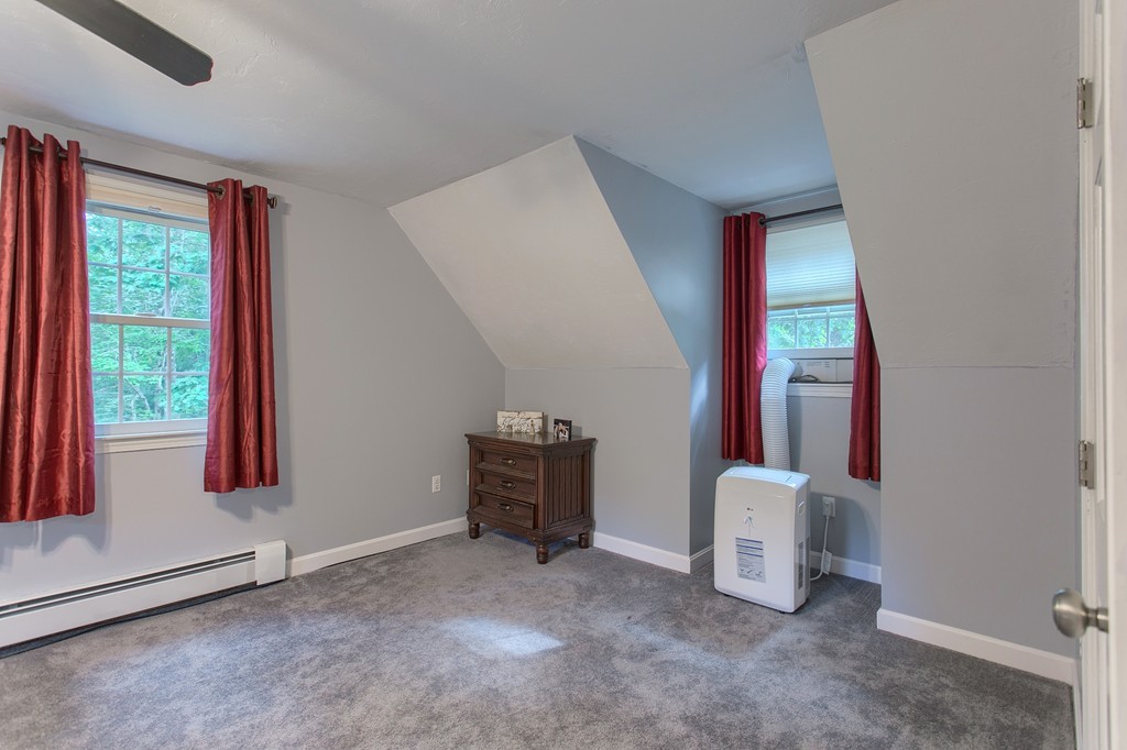 33 Streeter Road Hubbardston, MA 01452 - Photo 19 of 30 Gallery Image 19