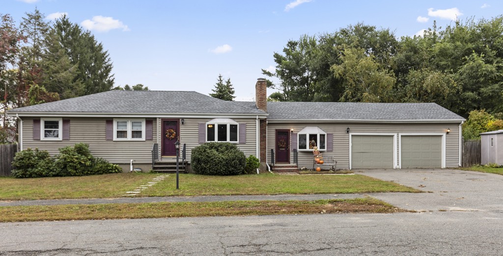 9 Clearwater Road Peabody, MA 01960 - Photo 1 of 29 Gallery Image 1