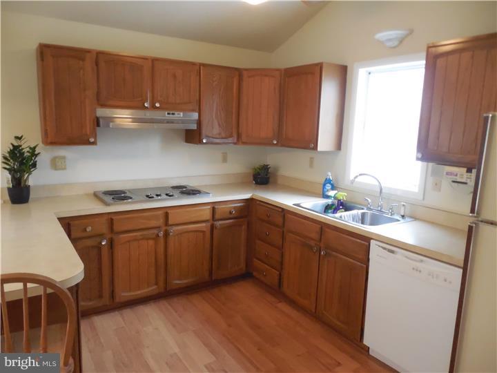 2289 Street Road Warrington, PA 18976 - Photo 5 of 25 Gallery Image 5