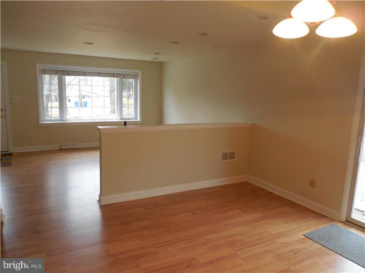 2289 Street Road Warrington, PA 18976 - Photo 8 of 25 Gallery Image 8