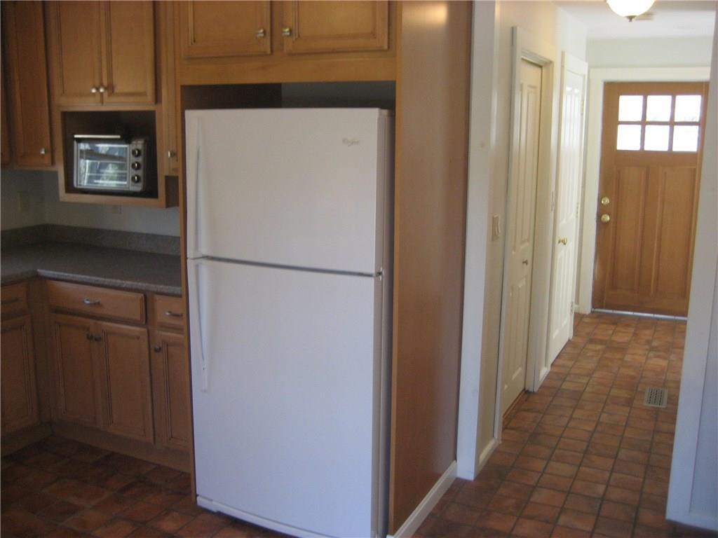 380 Genthner Road Waldoboro, ME 04572 - Photo 16 of 35 Kitchen