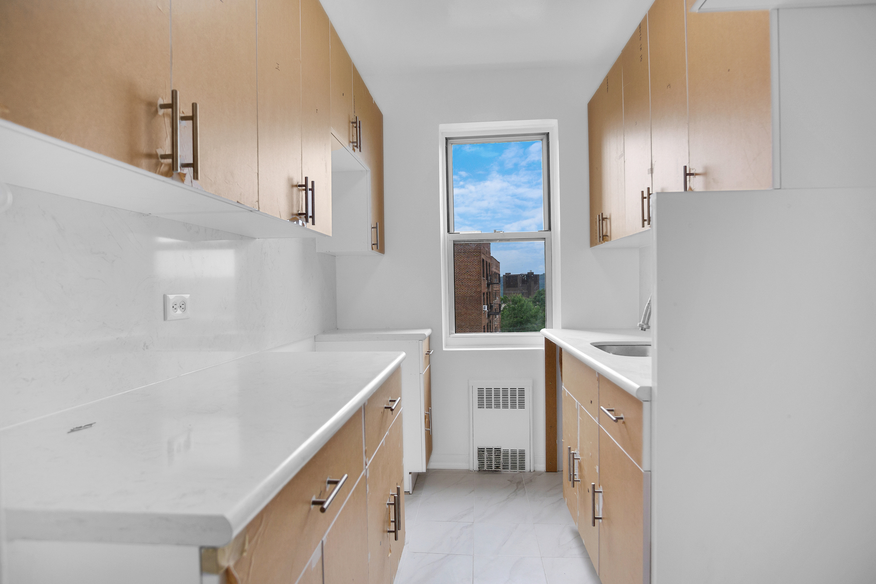 3850 Hudson Manor Terrace, Unit 5AW Bronx, NY 10463 - Photo 4 of 19