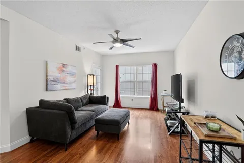 $249,000 | 1074 Peachtree Walk Northeast, Unit B323, Atlanta, GA 30309