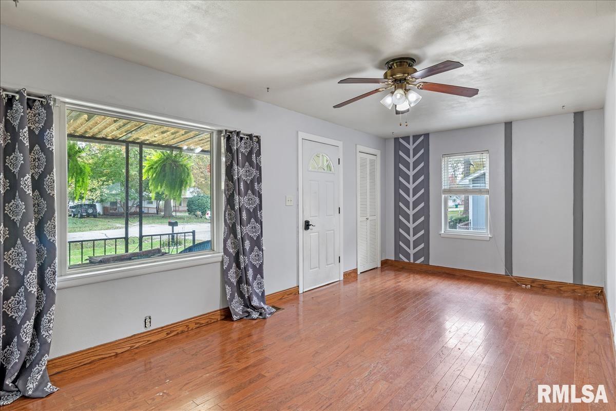 3348 South Spring Street Springfield, IL 62703 - Photo 6 of 21